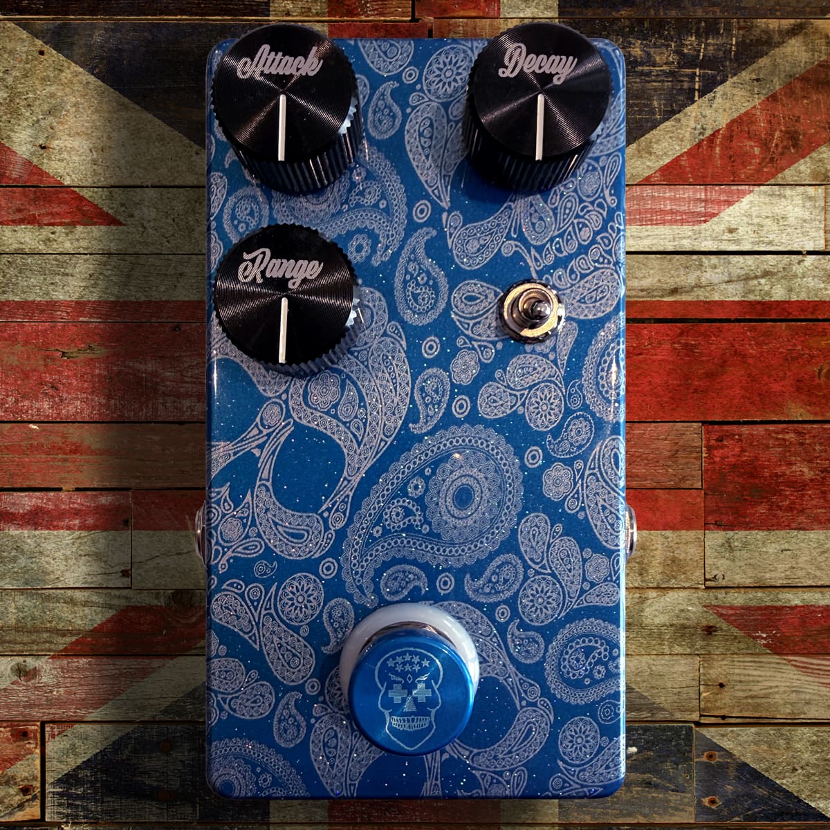 Bass Filtron (Envelope Filter) - Flattley Guitar Pedals